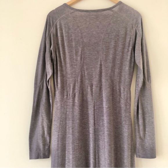Athleta Weekender long sleeved maxi dress size medium - Picture 9 of 11